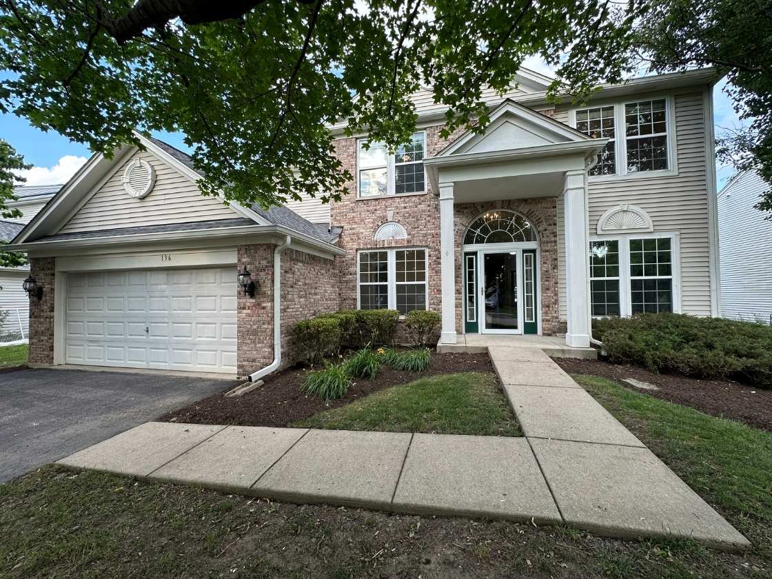 front of a house in Bolingbrook IL